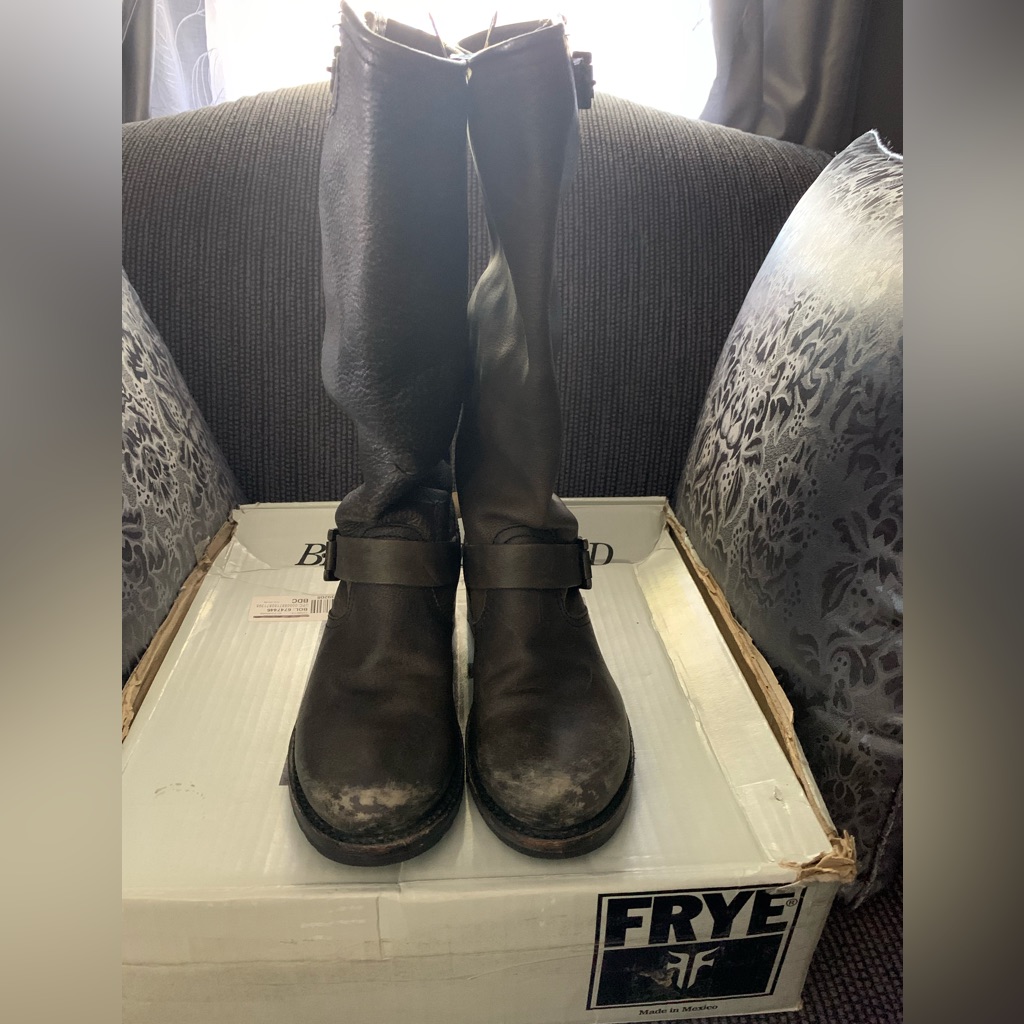 Frye Veronica Slouch Boots (Size 7, Olive-Green)